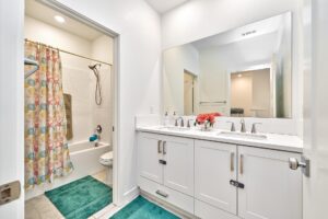 12008 Turnleaf Whittier,CA